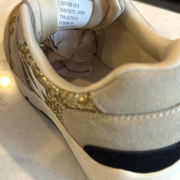 True Religion tan and gold sequin sneakers size 6 - Picture 7 of 7